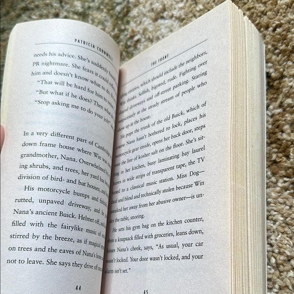 Patricia Cornwell At Risk & The Front Novels The Win Garano Series of 2 Complete - Picture 14 of 15